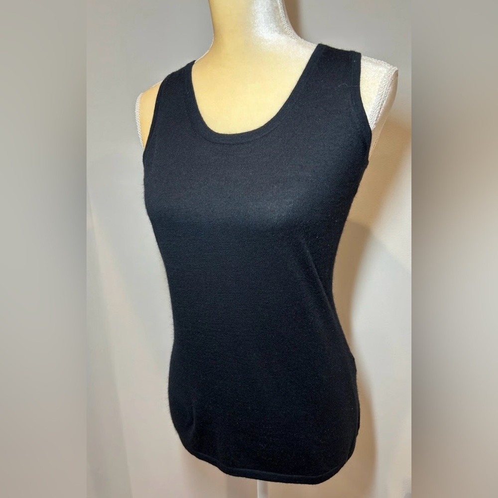 Saks Fifth Avenue Navy Blue Cashmere Sleeveless Top, Size M